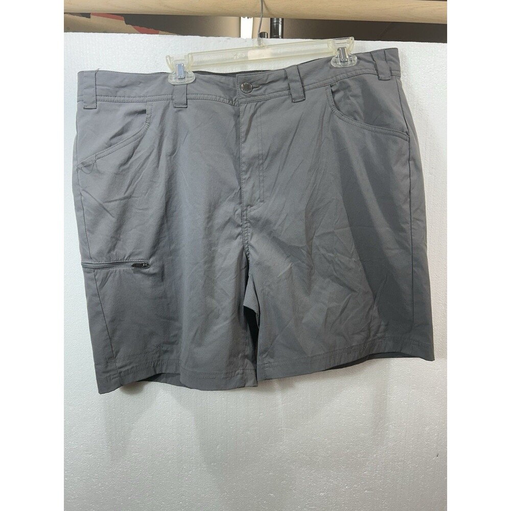 Columbia Trail Hiker Cargo Shorts Men's 42 Gorpcore Hiking Outdoor Utility Tech